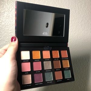 Milani, Golden terra eyeshadow pallet